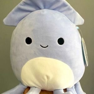 Stacy 8” Squishmallow